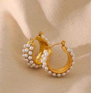 18 K GOLD PLATED FAUX PEARLS HUGGIES