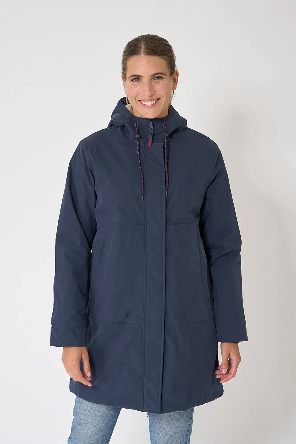 Abrigo de mujer impermeable con borreguito interior