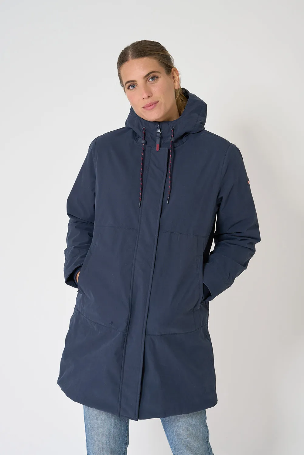 Abrigo de mujer impermeable con borreguito interior