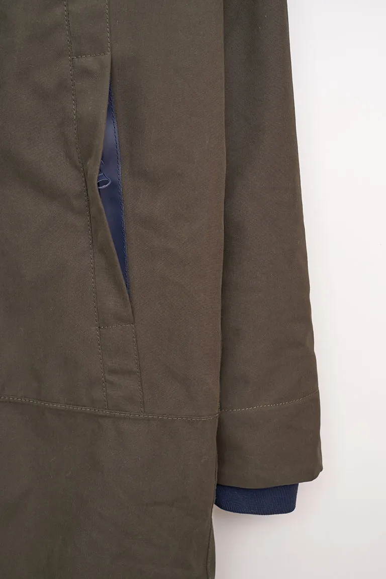 Abrigo de mujer impermeable con borreguito interior