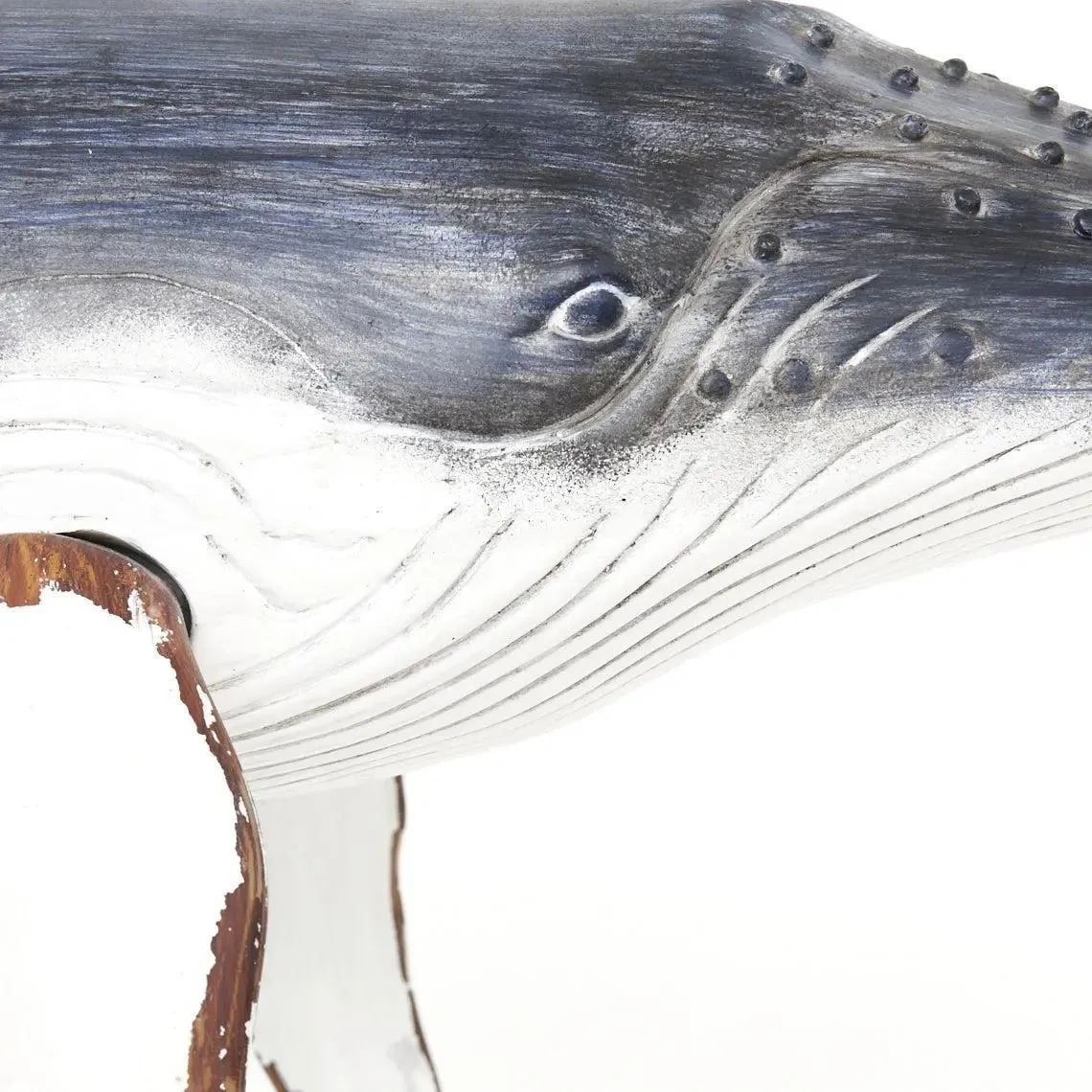 Ballena de resina con base de metal. 75x40 cm - D2281
