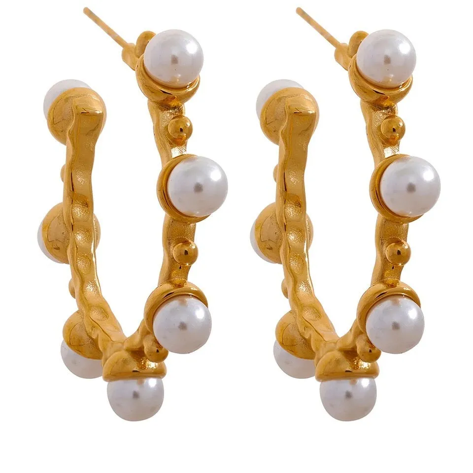 BIG ROUND FAUX PEARLS EARRINGS