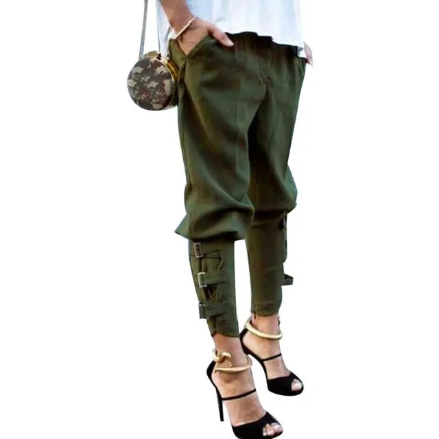 Calça Harem com Fivelas