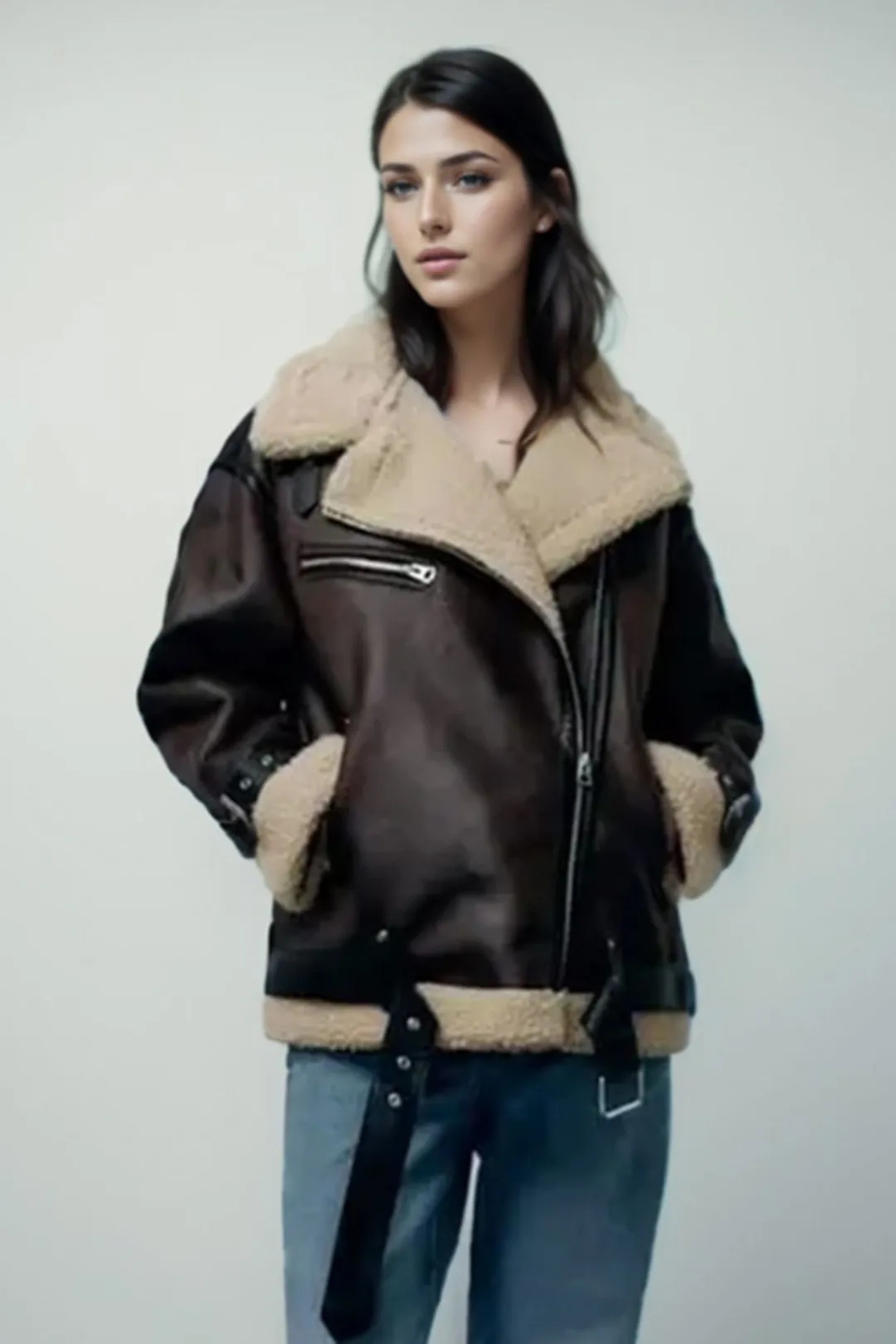 Jaqueta de Couro Feminina Sherpa Modelo Mary