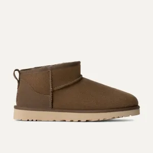 UGG | BOTINES UNISEX | CLASSIC ULTRA MINI HICKORY | MARRÓN