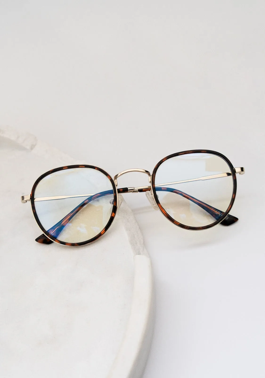 Walker Round Blue Block Carey / Gold V.1