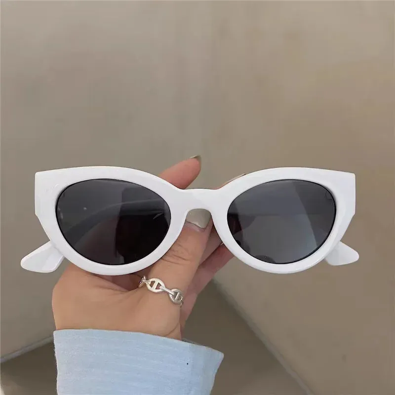 Women's Vintage Stylish Cat's Designer Framework Small Eye Sunglasses